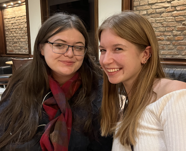 2 girls in a bar in Munich